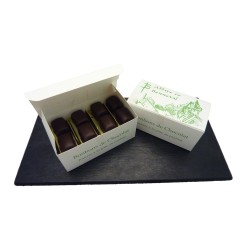 Bonbons de Chocolats fourrés confiserie-pâtes au praliné